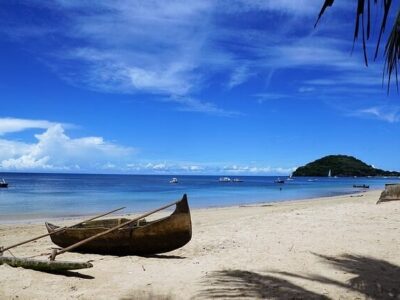 Madagaskar Flug & Hotel Nosy Bè Insel Sainte Marie