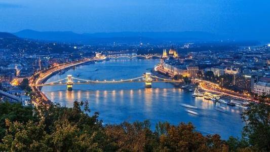 an der donau in budapest, ungarn