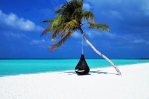 You & Me Maldives, exklusives Adults-only Hotel