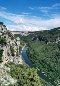 ardéche schlucht in frankreich