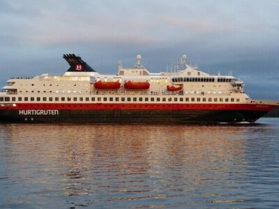 Reiseziele nach Reisemonat, Reisen im Monat 188 Hurtigruten Silvesterreise 2025 / 2026 Einzelkabine für Singles
