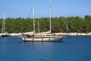 Kroatien segeln Dalmatien Blaue Reise 2023