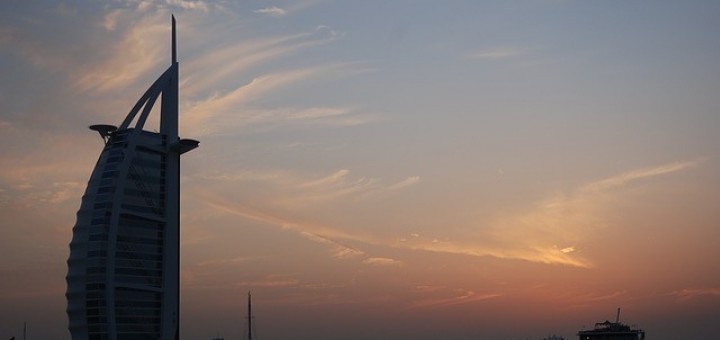 Airport Taxi Dubai Ostern