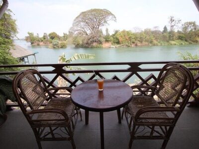 Laos Aktivreisen, Rafting Laos wandern, Kajak